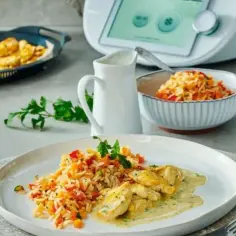 Kurczak z ryżem w Thermomixie: szybciej się nie da - obiad w 15 minut