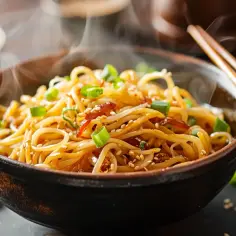 Makaron w sosie teriyaki: japoński smak na Twoim talerzu w 20 minut